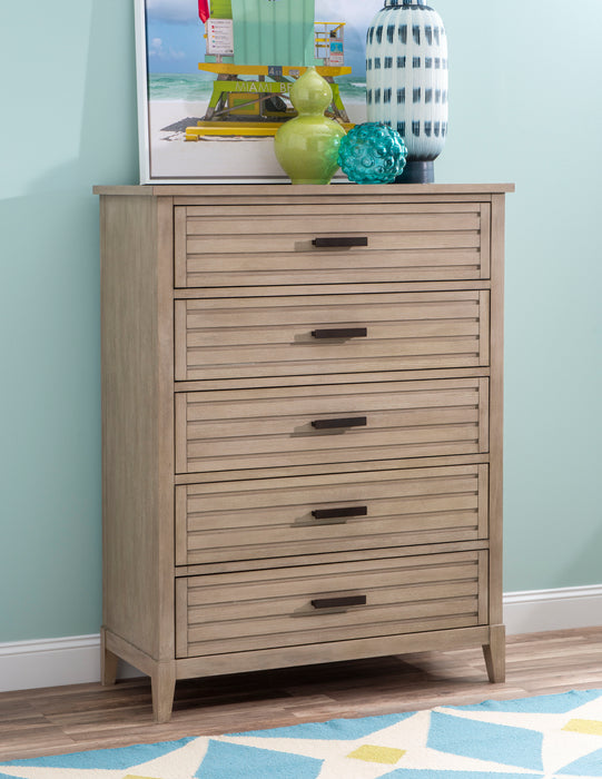 Edgewater Soft Sand - Drawer Chest - Light Brown