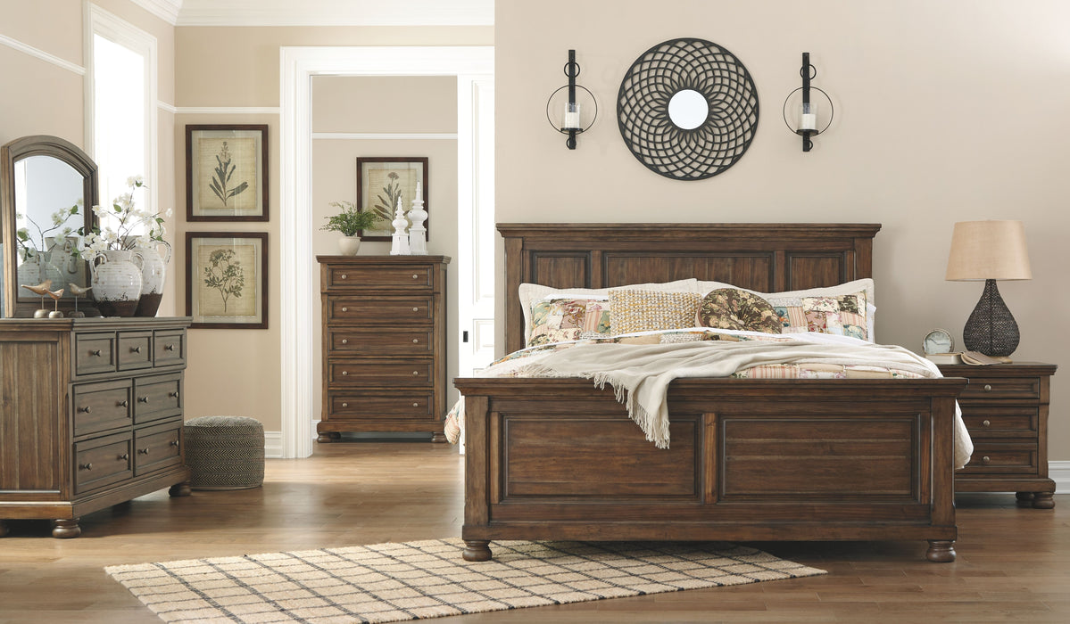 Flynnter - Panel Bedroom Set