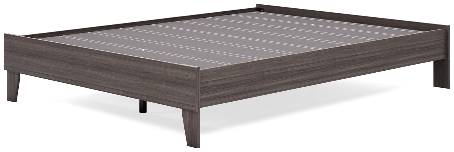 Brymont Queen Platform Bed