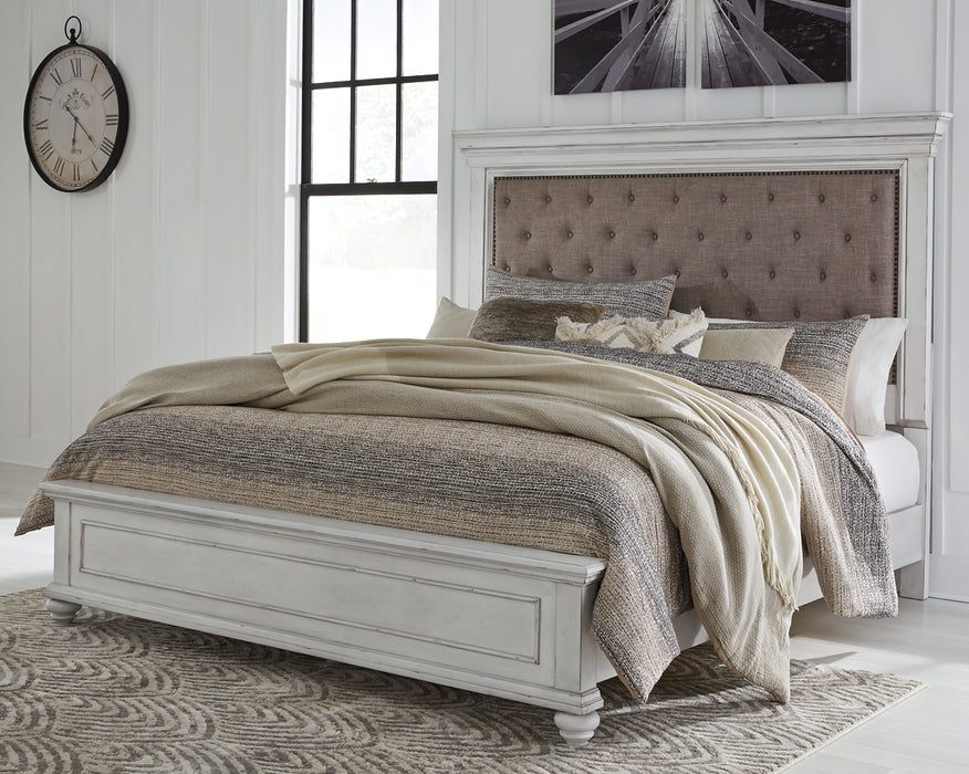 Kanwyn  Panel Bed