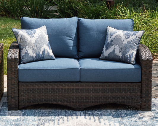 Windglow Loveseat w/Cushion